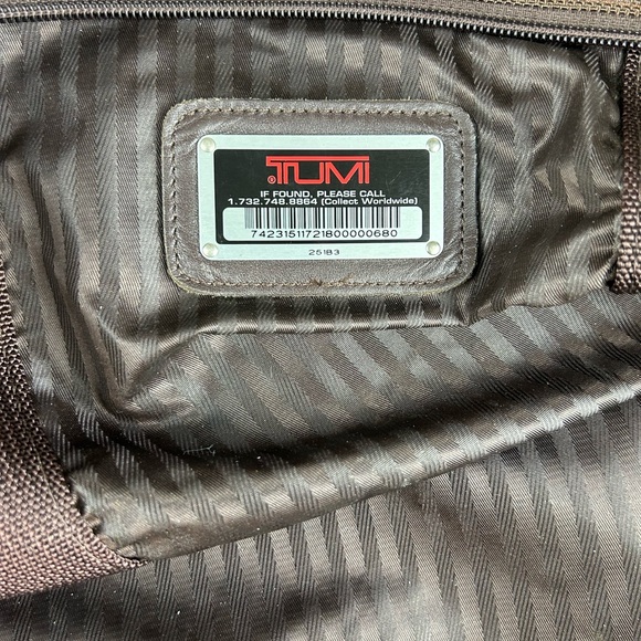 TUMI Large Brown Men's Duffel Travel Bag - Picture 6 of 14